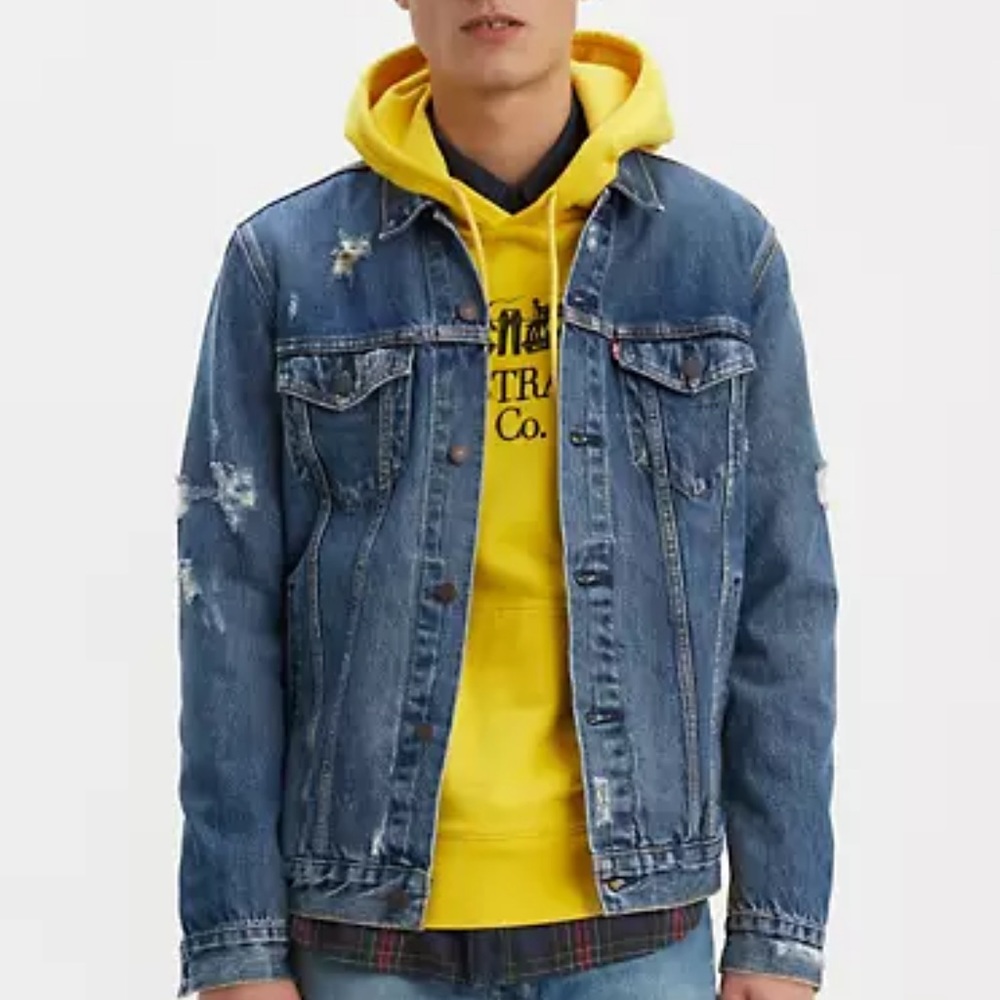 Levi’s Men’s Distressed Trucker Jacket